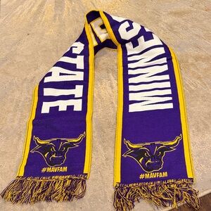 Minnesota State Mavericks #MAVFAN Scarf purple / yellow / white  EUC